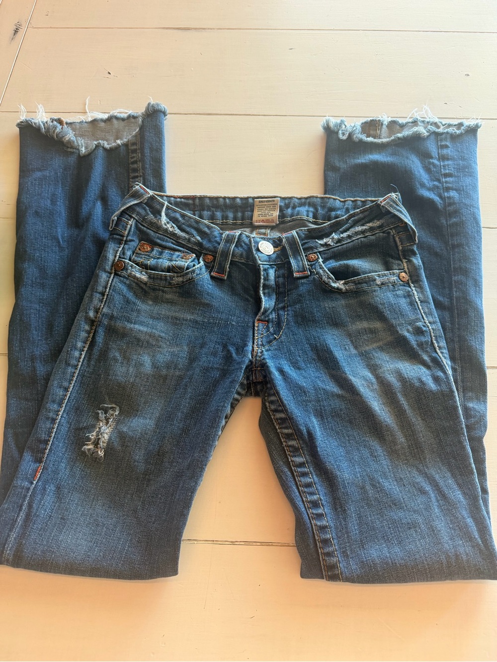 VTG True Religion Womens Bobby Low Rise Flare Distressed Jeans Size 28 Y2K 90s